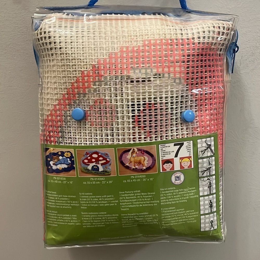 Vervaco Latch Hook Rug Kit Dog Puppy Arts & Crafts NWT - Picture 5 of 5